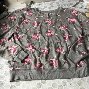 No Boundaries Small Gray Long Sleeve Pink Floral Pull Over Sweater